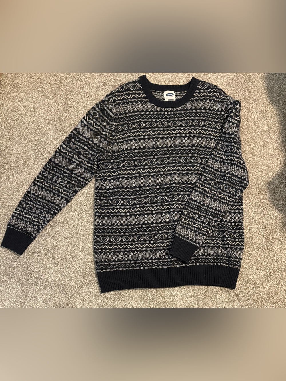 Old Navy Men’s Navy and White Fair Isle Crewneck Sweater